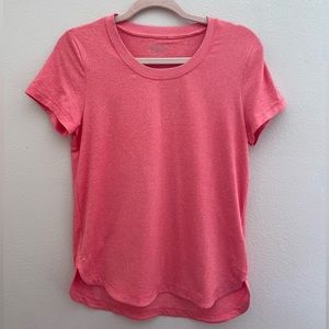 Athleta uptempo tee